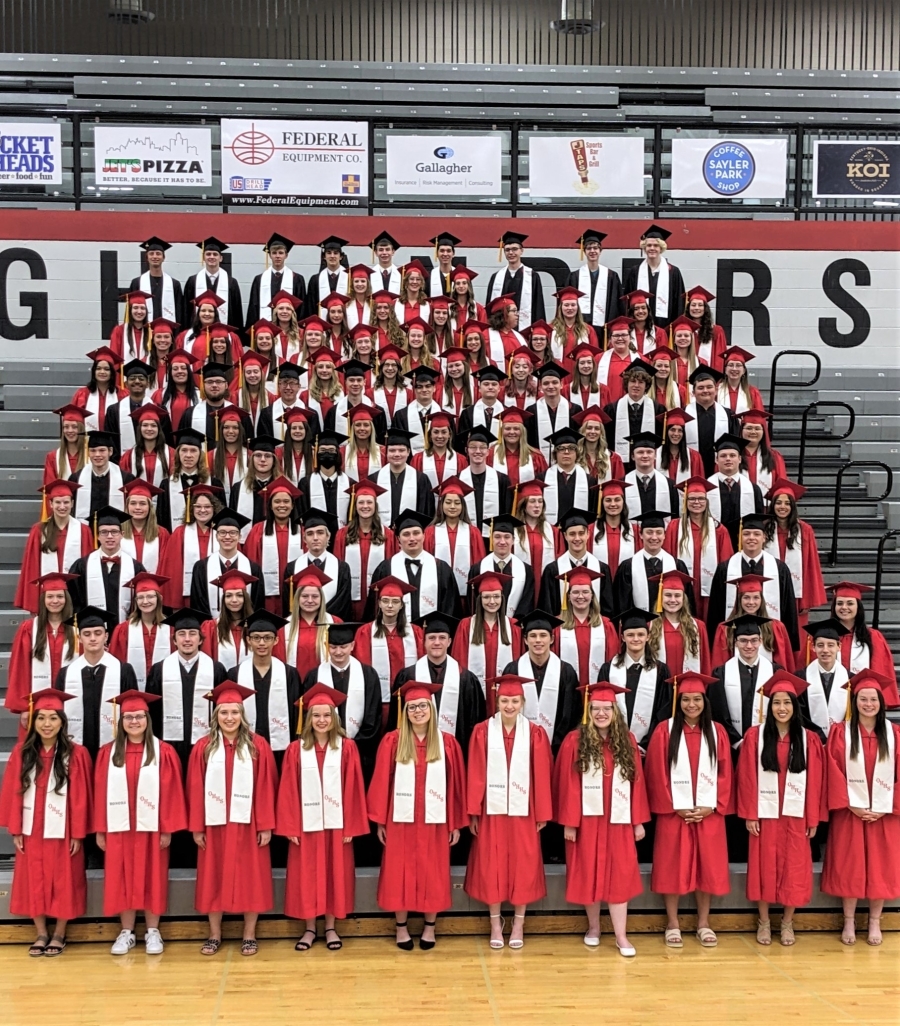 Large-group shot of Highest Honors winners.